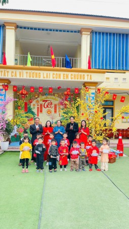 Mừng tết Bính Ngọ